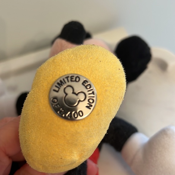 Kids Toys | Disney | Limited Edition | Mickey Mouse - Picture 3 of 10